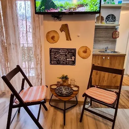 My Lovely Palace Apartman *